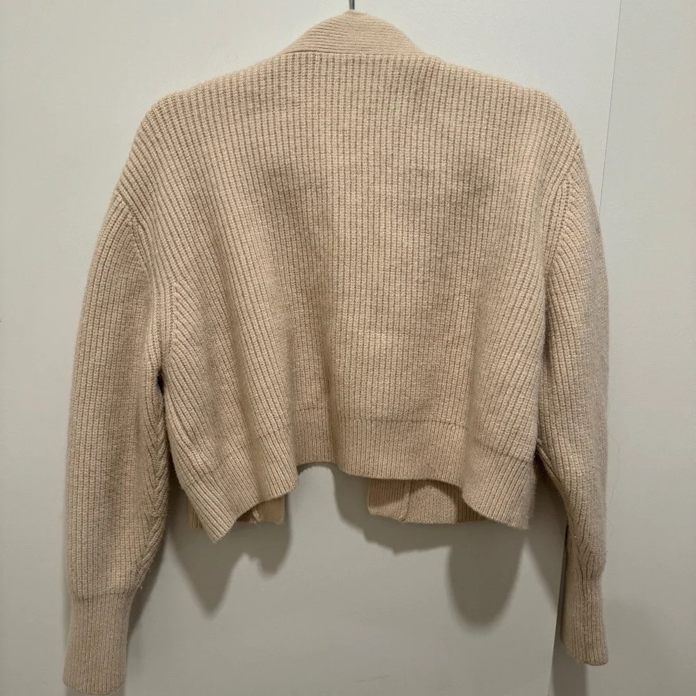Zara Crop Sweater - Picture 2 of 3